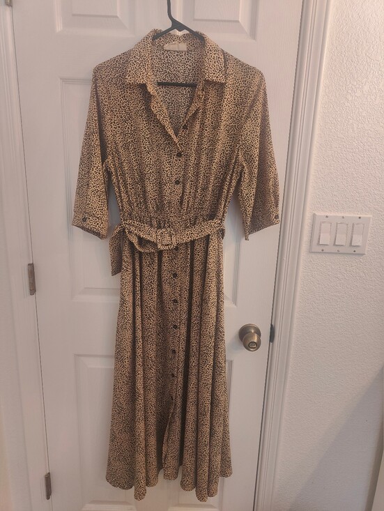 MELLODAY Dresses & Skirts - Melloday Animal Print Long Dress, Size Large